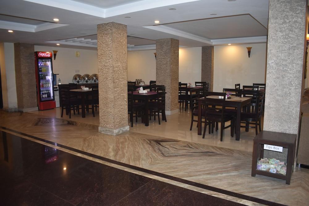 קטמנדו Hotel Hema מראה חיצוני תמונה
