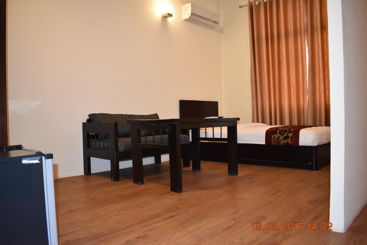 קטמנדו Hotel Hema מראה חיצוני תמונה