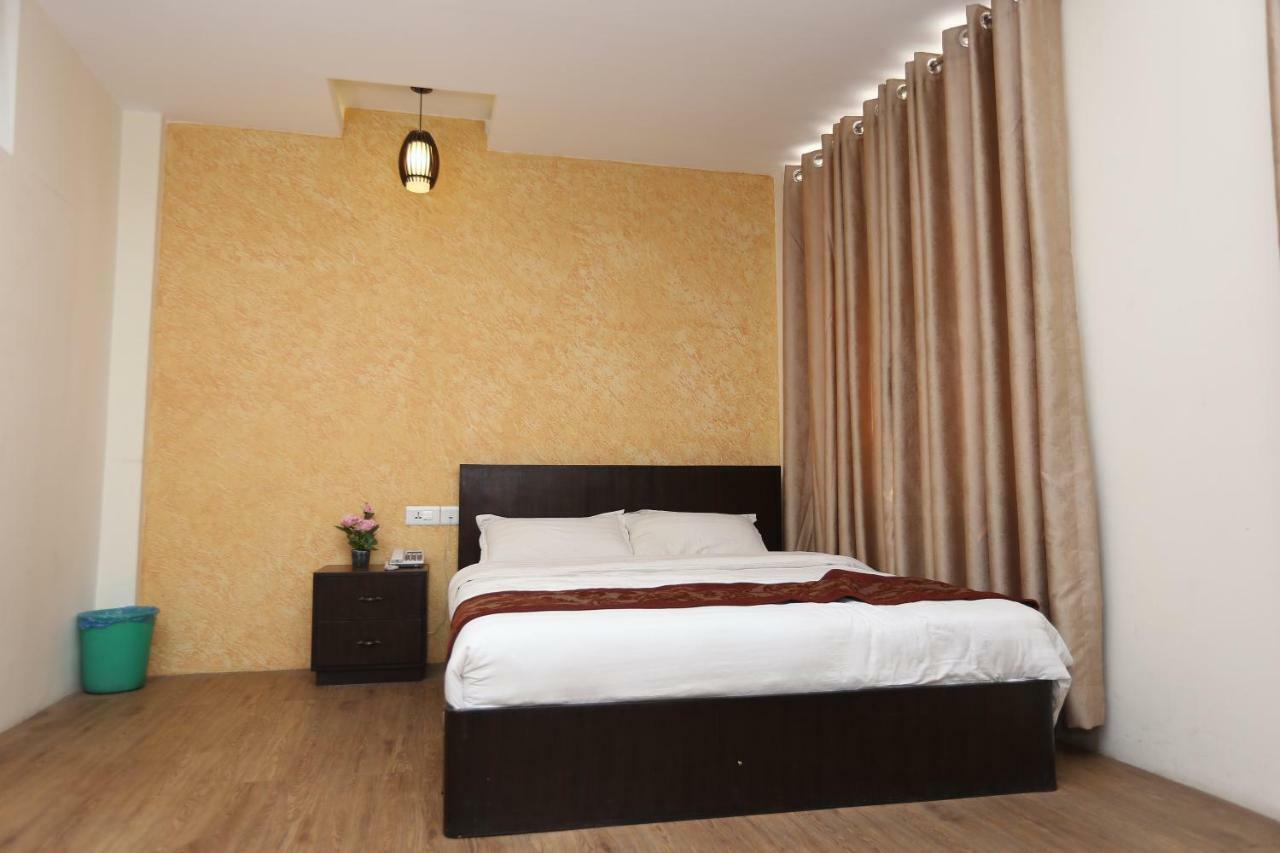 קטמנדו Hotel Hema מראה חיצוני תמונה